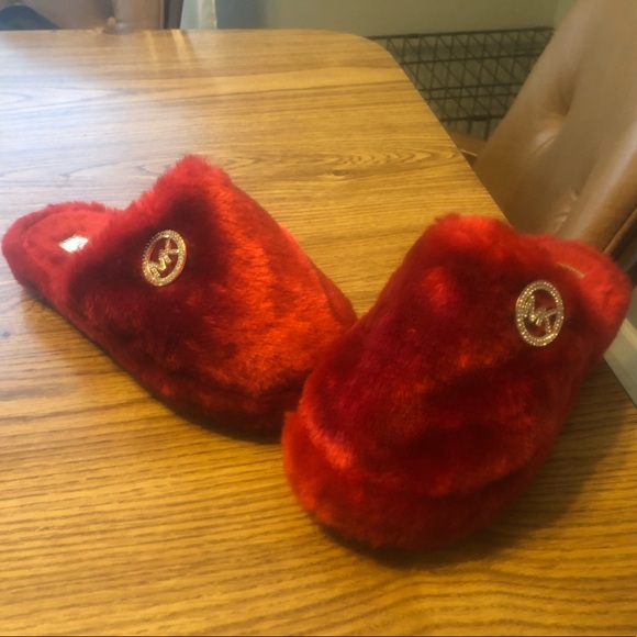 Meet your Posher, Kristina - Picture 2 of 4